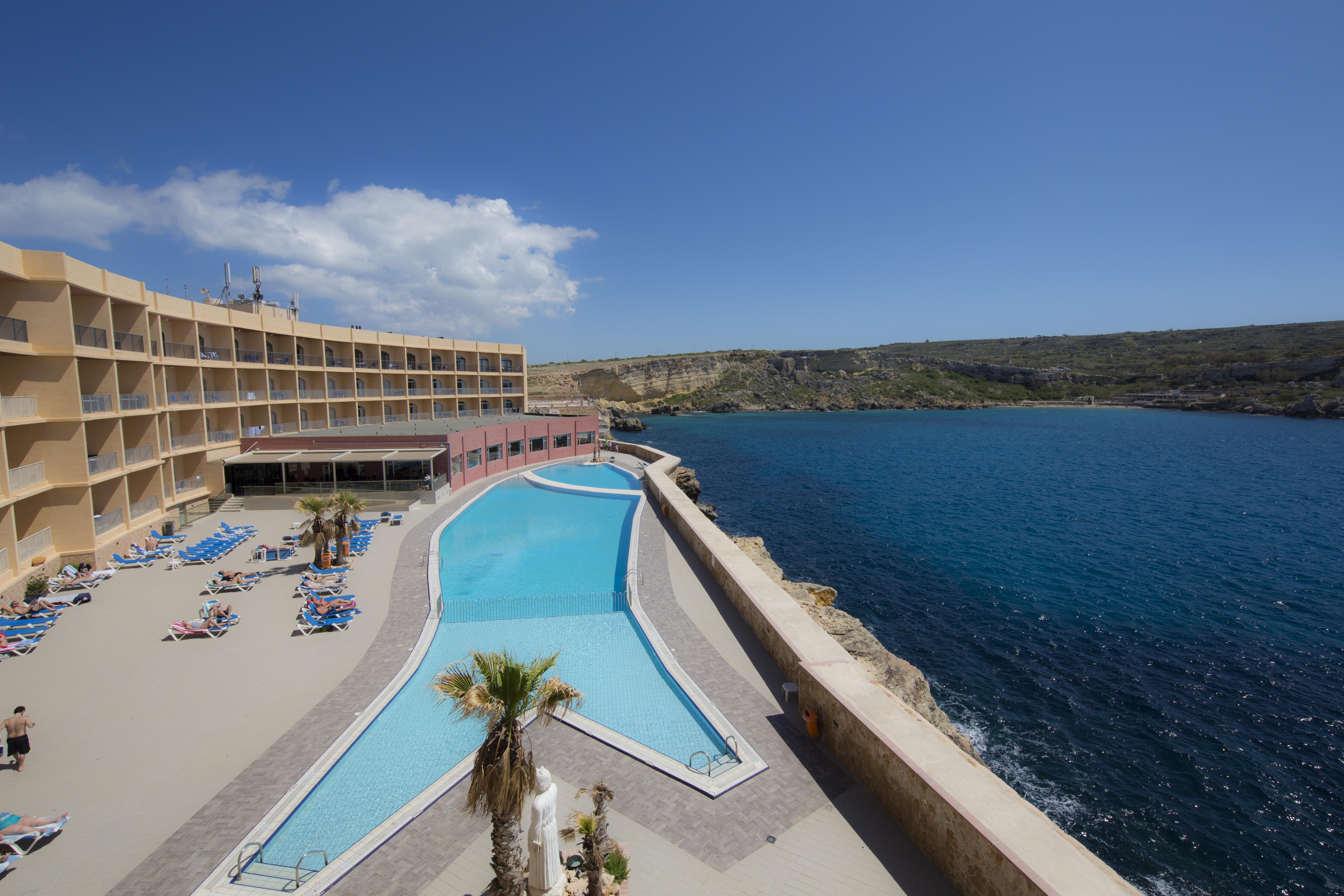 Paradise Bay 4*